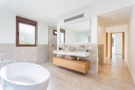 Luxury family villa with lots of space and fantastic sea- / panoramic views in Nova Santa Ponsa