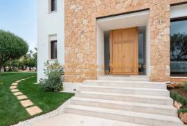 Luxury family villa with lots of space and fantastic sea- / panoramic views in Nova Santa Ponsa