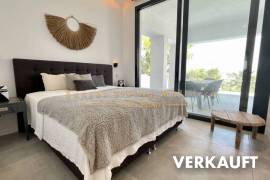 Bezugsfertige Luxus Neubauvilla mit Traumblick über die Berge und das Meer in Nova Santa Ponsa