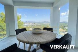 Bezugsfertige Luxus Neubauvilla mit Traumblick über die Berge und das Meer in Nova Santa Ponsa