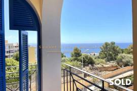 Unique SOLD! penthouse with stunning sea views and large roof terrace