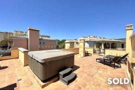 Unique SOLD! penthouse with stunning sea views and large roof terrace