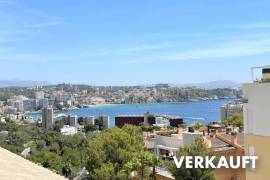 VERKAUFT! Einzigartiges Penthouse in Bendinat mit atemberaubendem Meerblick und großer Dachterrasse