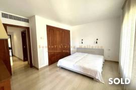 Unique SOLD! penthouse with stunning sea views and large roof terrace