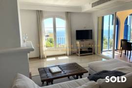 Unique SOLD! penthouse with stunning sea views and large roof terrace