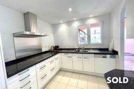 Unique SOLD! penthouse with stunning sea views and large roof terrace