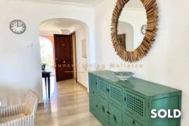 Unique SOLD! penthouse with stunning sea views and large roof terrace