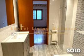Spacious apartment in the center of Palma with a lot of potential