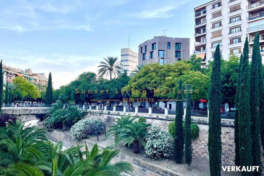 Großzügiges Apartment mitten in Palma mit viel Potenzial