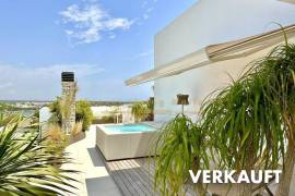 VERKAUFT - Exklusives Penthouse mit Meerblick und großer Dachterrasse über 2 Etagen  in Strand-und Meeresnähe