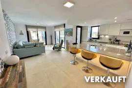 VERKAUFT - Exklusives Penthouse mit Meerblick und großer Dachterrasse über 2 Etagen  in Strand-und Meeresnähe