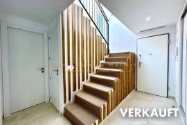 VERKAUFT - Exklusives Penthouse mit Meerblick und großer Dachterrasse über 2 Etagen  in Strand-und Meeresnähe