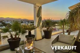VERKAUFT - Exklusives Penthouse mit Meerblick und großer Dachterrasse über 2 Etagen  in Strand-und Meeresnähe