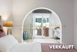 VERKAUFT - Exklusive Villa im Ibiza Style in bester Lage von Sol de Mallorca mit Meerblick VERKAUFT - Exklusive Villa im Ibiza Style in bester Lage von Sol de Mallorca mit Meerblick