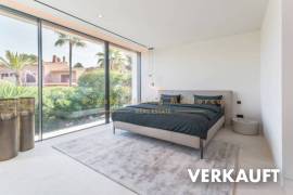 VERKAUFT