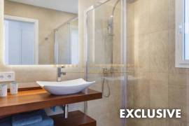 EXCLUSIVE - Ready to move in modern villa with pool at the golf course in great residential area of Nova Santa Ponsa