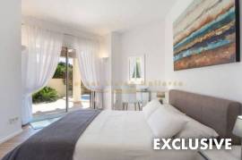EXCLUSIVE - Ready to move in modern villa with pool at the golf course in great residential area of Nova Santa Ponsa
