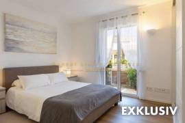 EXKLUSIV - Bezugsfertige Moderne Villa mit Pool am Golfplatz in toller Wohnanlage von Nova Santa Ponsa