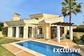 EXCLUSIVE - Ready to move in modern villa with pool at the golf course in great residential area of Nova Santa Ponsa