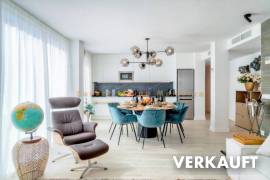 VERKAUFT - Traumhafte Penthouse-Wohnung mit Teilmeerblick in exklusiver Wohnanlage 
