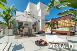 VERKAUFT - Traumhafte Penthouse-Wohnung mit Teilmeerblick in exklusiver Wohnanlage 