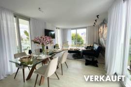 Stylisches Penthouse in exklusiver Wohnanlage mit Teilmeerblick in Palmanova