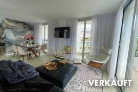 Stylisches Penthouse in exklusiver Wohnanlage mit Teilmeerblick in Palmanova