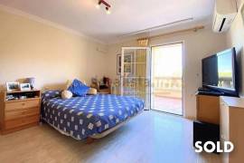 Familien-Villa als Investitionsobjekt in Nova Santa Ponsa mit Panoramablick und Teilmeerblick