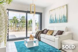 Modern, stylish new apartments with private garden or roof terrace in popular residential area in Cala Murada