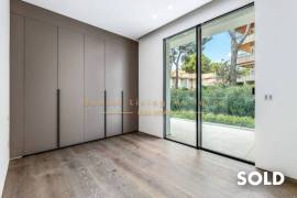 Luxury apartment with sea view in Cas Catala