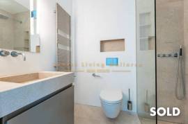 Luxury apartment with sea view in Cas Catala