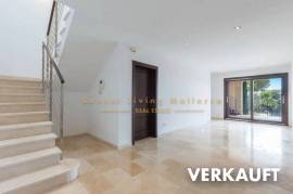 Luxuriöse Neubau-Familienvilla mit viel Platz und Meerblick in Nova Santa Ponsa