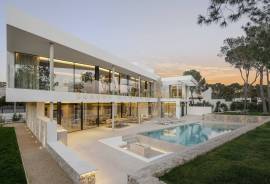 New construction villa of the extra class with partial sea view in villa area of Nova Santa Ponsa