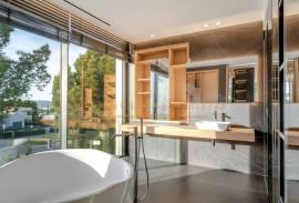 Neubau Villa der Extraklasse mit Teilmeerblick in Villengegend von Nova Santa Ponsa