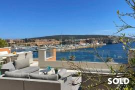 Exklusive Penthouse in first sea row LAS TERRAZAS