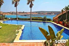 Exklusive Penthouse in first sea row LAS TERRAZAS