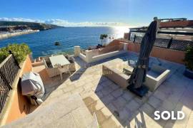 Exklusive Penthouse in first sea row LAS TERRAZAS