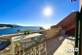 Exklusive Penthouse in first sea row LAS TERRAZAS