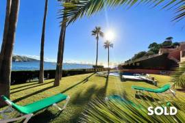 Exklusive Penthouse in first sea row LAS TERRAZAS