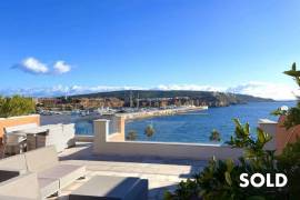 Exklusive Penthouse in first sea row LAS TERRAZAS