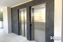 High quality renovated sea view apartment in top location of Puerto Portals