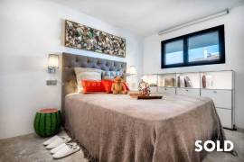 High quality renovated sea view apartment in top location of Puerto Portals