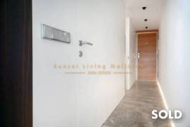 High quality renovated sea view apartment in top location of Puerto Portals