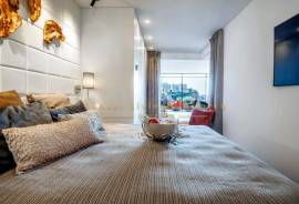 High quality renovated sea view apartment in top location of Puerto Portals