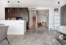 High quality renovated sea view apartment in top location of Puerto Portals